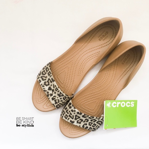crocs leopard sandals